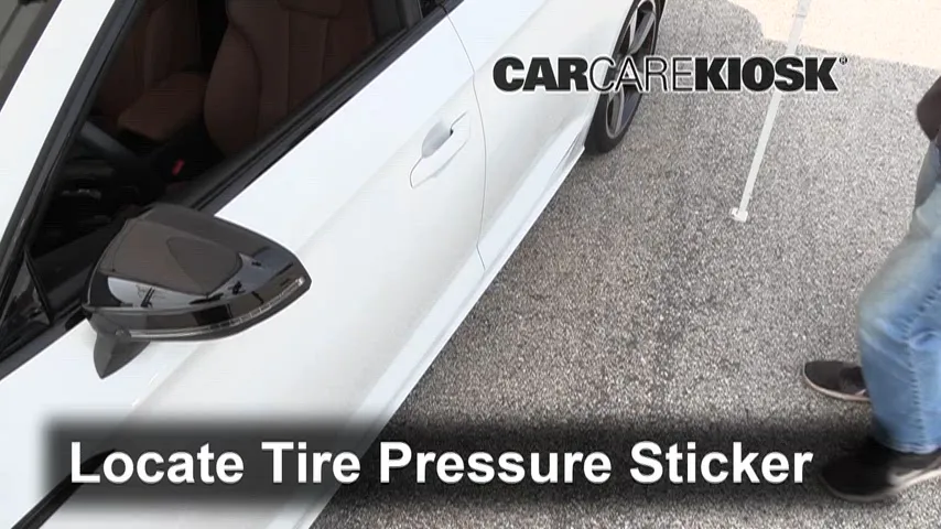 2022 Audi A5 Sportback Prestige 2.0L 4 Cyl. Turbo MHEV Pneus et roues Vérifier la pression des pneus